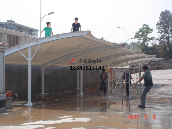 陽曲膜結構停車棚【生產(chǎn)銷售】遮陽棚雨棚